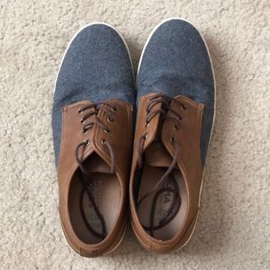 Men’s Sonoma brown/Blue Shoes. Size 10.5